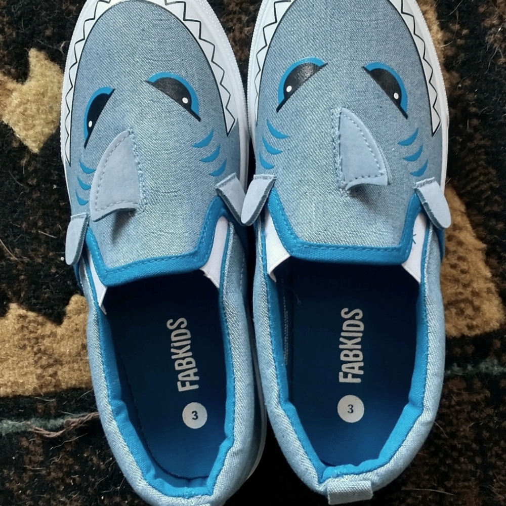 Boys Shark Slip On Sneakers